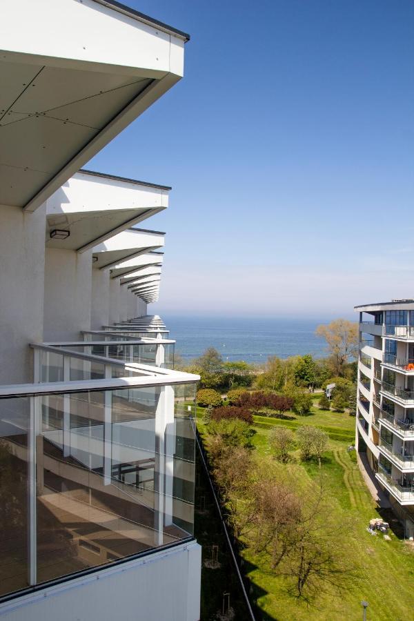Al-dom Seaside Z Bocznym Widokiem Na Morze I Miejscem W Hali Garazowej Apartment
